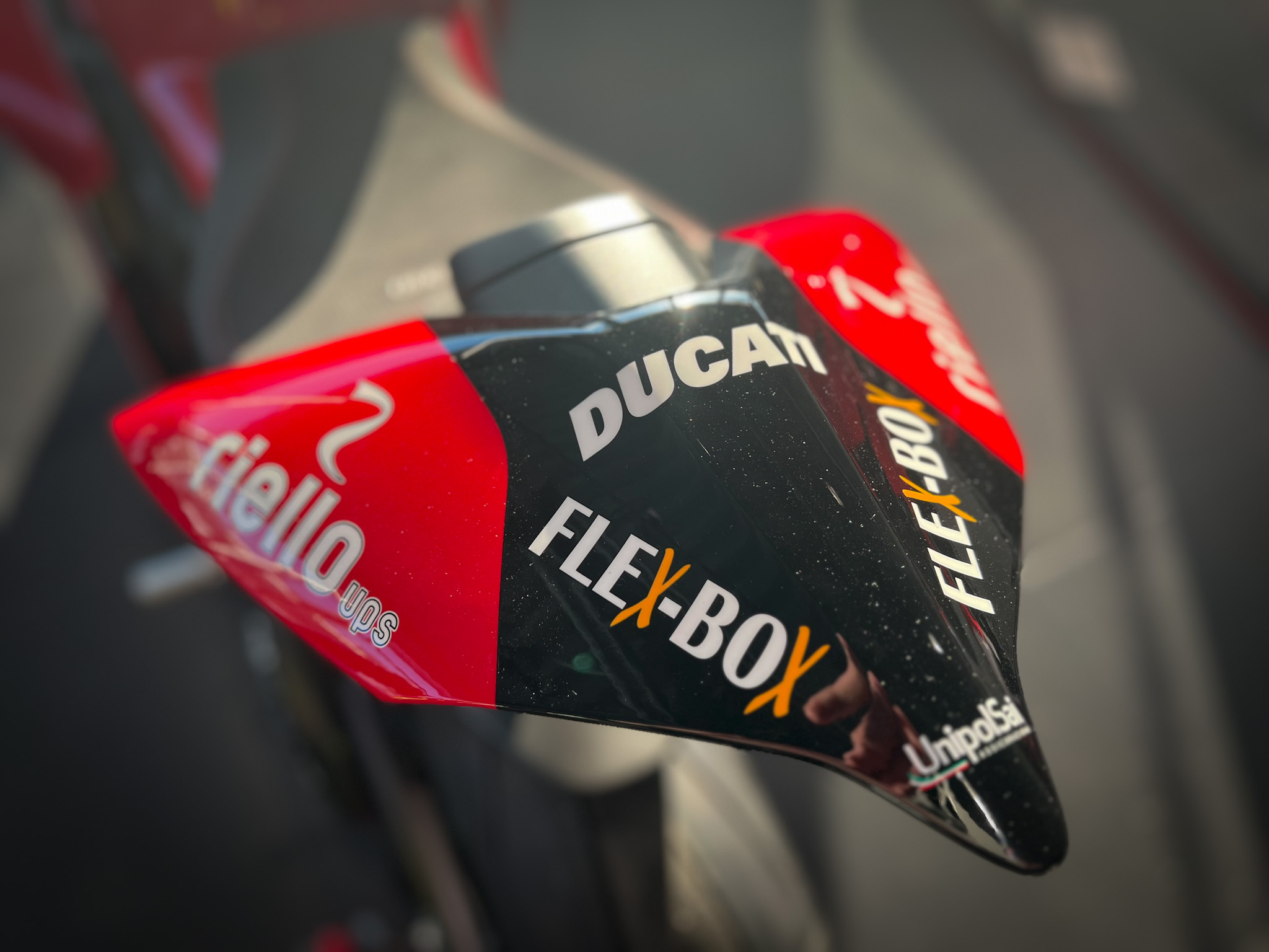 Ducati Panigale V4 Bagnia 2022 World Champion Replica (11)