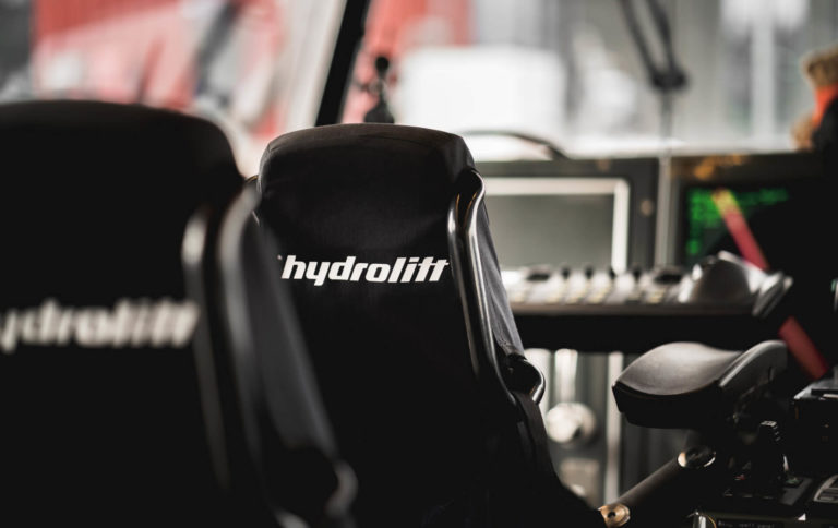 Hydrolift_P42SAR_Ullman_seats
